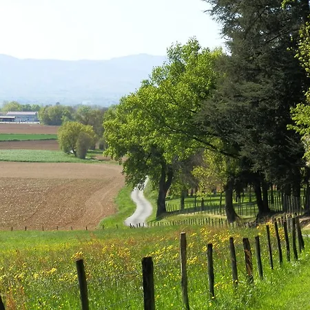 La Cerisaie 3* Francheleins