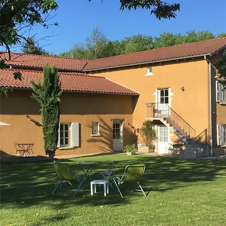 La Cerisaie Bed & Breakfast 2*