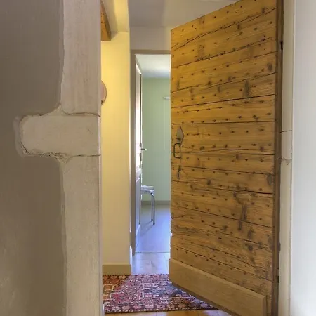 La Cerisaie לינה וארוחת בוקר